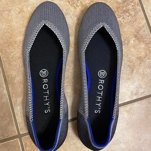Rothy’s EUC grey Birdseye flat